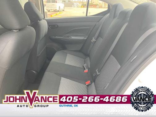 2023 Nissan Versa 1.6 S