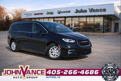 2025 Chrysler Pacifica L