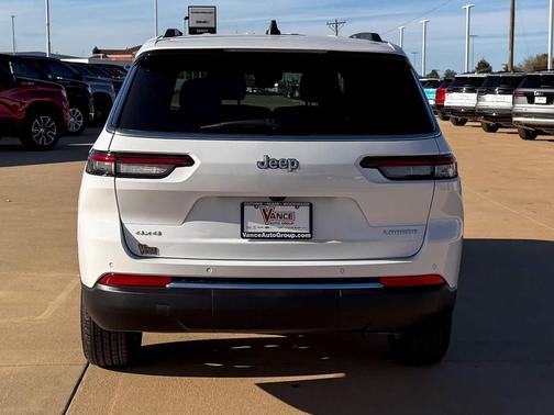 2025 Jeep Grand Cherokee L Laredo