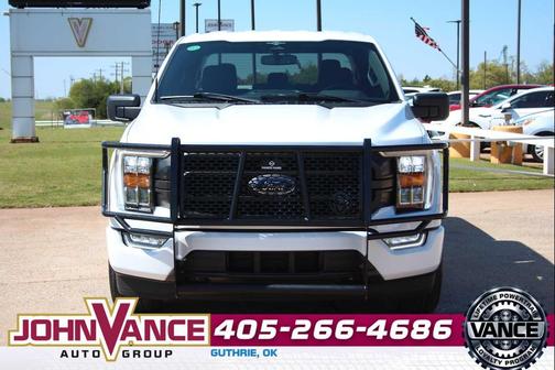 Oxford White 2023 Ford F-150 XLT