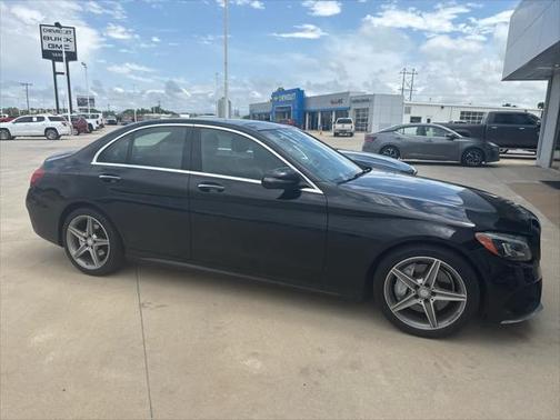2017 Mercedes-Benz C-Class C 300 4MATIC Luxury
