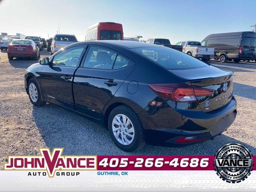 2020 Hyundai ELANTRA SE