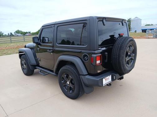 Black Clearcoat 2022 Jeep Wrangler Sport S