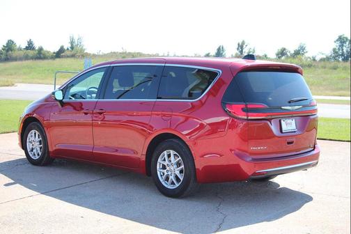 2025 Chrysler Pacifica L