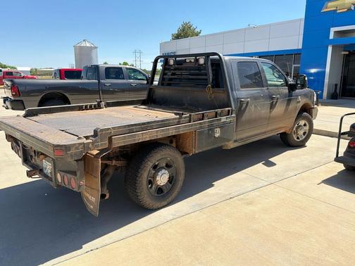 Granite Crystal Metallic Clearcoat 2023 RAM 3500 Tradesman Crew Cab 4x4 8' Box