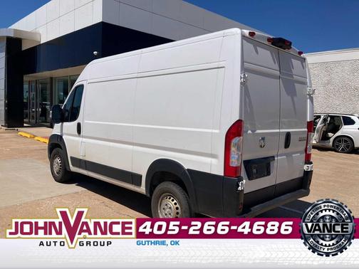 Bright White Clearcoat 2025 RAM ProMaster 2500 Tradesman