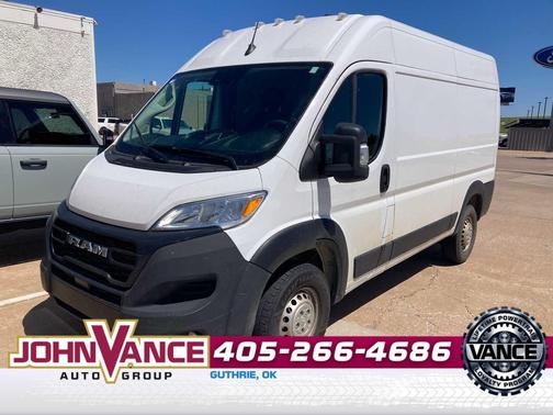 Bright White Clearcoat 2025 RAM ProMaster 2500 Tradesman