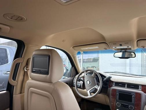 2010 Chevrolet Suburban 1500 LTZ