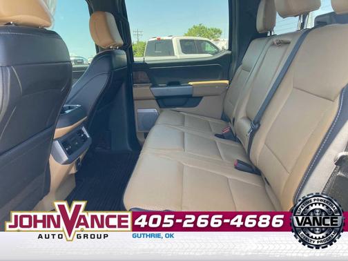 Glacier Gray Metallic Tri-Coat 2025 Ford F-250 Lariat