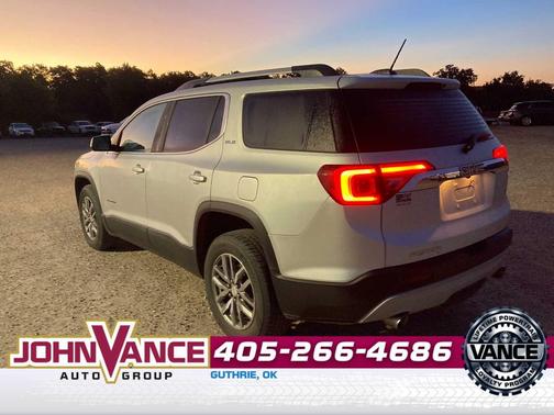 2017 GMC Acadia SLE-2