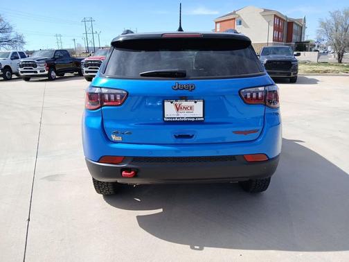 Hydro Blue Pearlcoat 2026 Jeep Compass Trailhawk