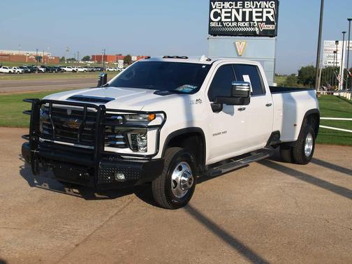 2022 Chevrolet Silverado 3500 High Country