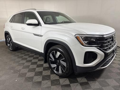 2024 Volkswagen Atlas Cross Sport 2.0T SEL