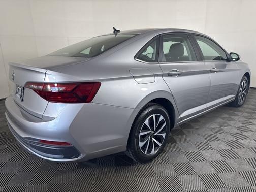 2022 Volkswagen Jetta 1.5T S