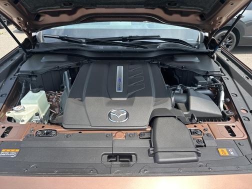2025 Mazda CX-70 PHEV Premium Package