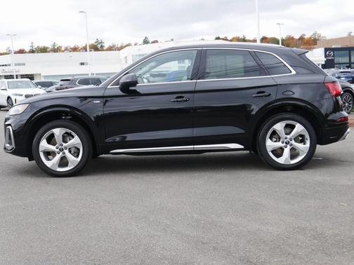 2024 Audi Q5 45 S line quattro Premium