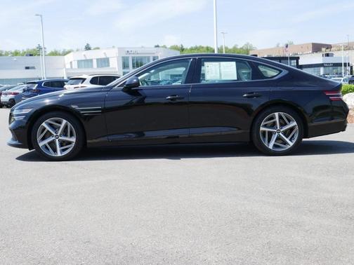 2024 Genesis G80 2.5T