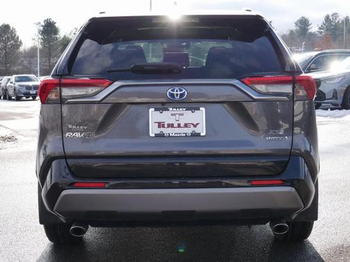 2019 Toyota RAV4 Hybrid XSE