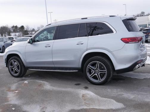 2022 Mercedes-Benz GLS 450 4MATIC