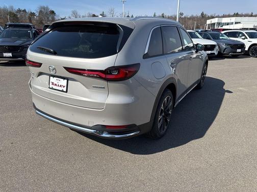 Platinum Quartz Metallic 2026 Mazda CX-90 PHEV Premium Plus