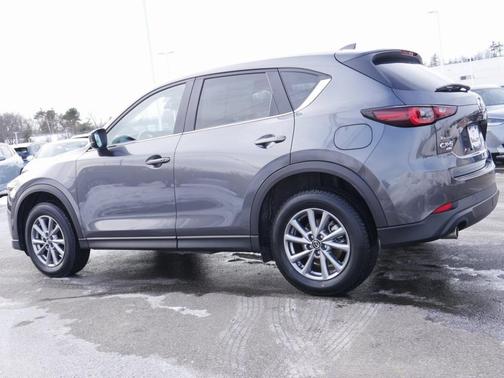 2023 Mazda CX-5 2.5 S Preferred Package