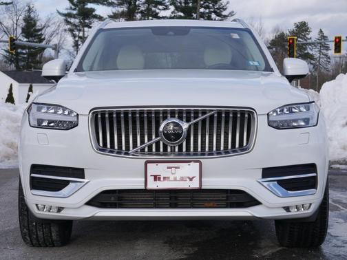 2021 Volvo XC90 T6 Inscription 7 Passenger