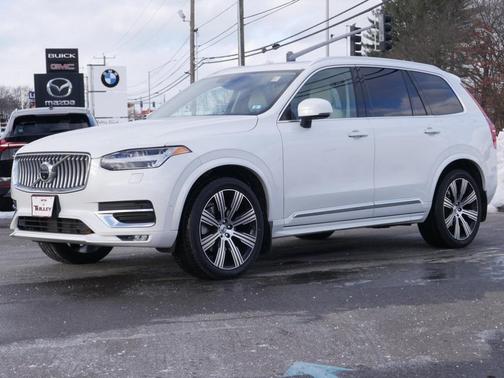 2021 Volvo XC90 T6 Inscription 7 Passenger