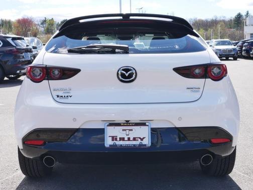 Snowflake White Pearl 2023 Mazda Mazda3 AWD w/Premium Package
