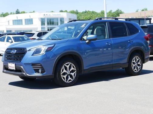Horizon Blue Pearl 2022 Subaru Forester Premium