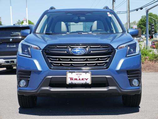 Horizon Blue Pearl 2022 Subaru Forester Premium