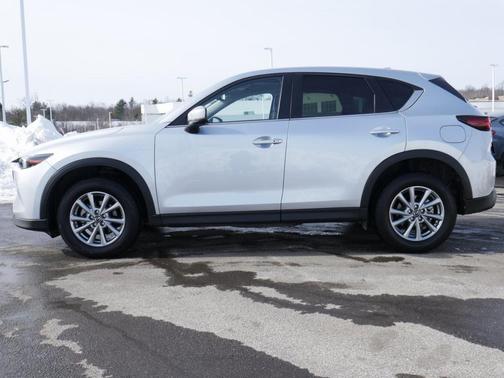 2022 Mazda CX-5 2.5 S Preferred Package