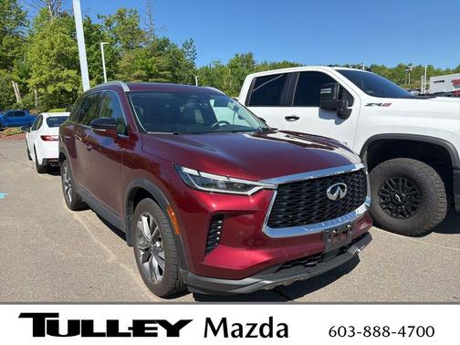 Deep Bordeaux 2022 INFINITI QX60 Luxe