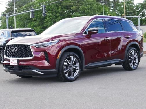 Deep Bordeaux 2022 INFINITI QX60 Luxe