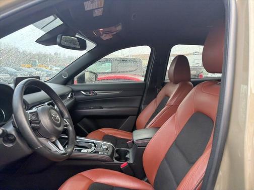 2024 Mazda CX-5 Carbon Edition