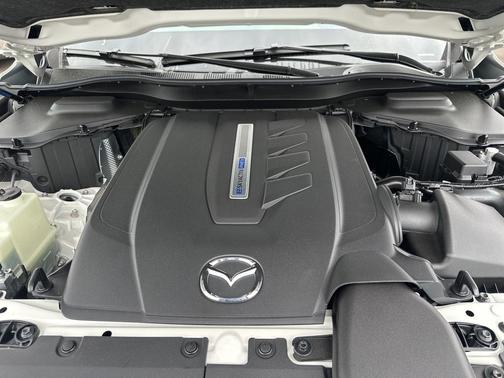 2025 Mazda CX-70 PHEV Premium Package