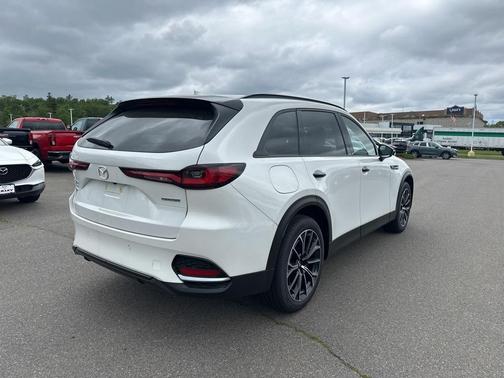 2025 Mazda CX-70 PHEV Premium Package