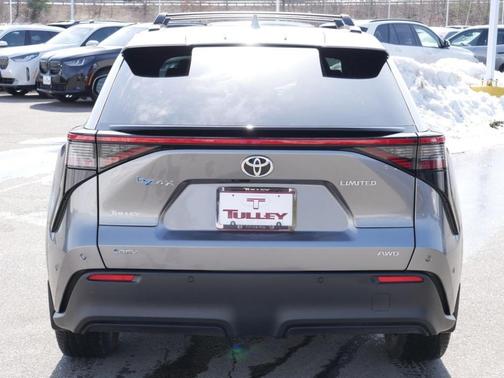 2025 Toyota bZ4X Limited