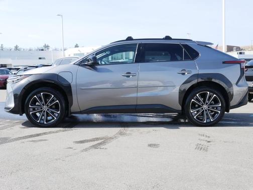 2025 Toyota bZ4X Limited