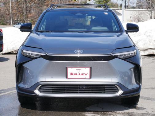 Metal 2025 Toyota bZ4X Limited