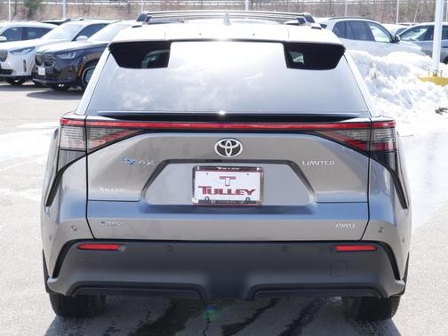 Metal 2025 Toyota bZ4X Limited