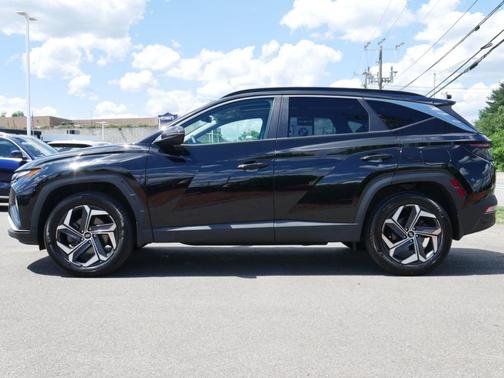 Black Pearl 2024 Hyundai TUCSON Hybrid SEL Convenience