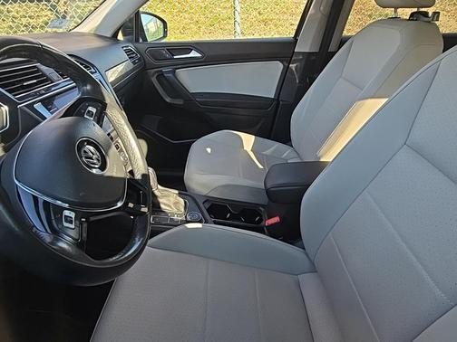 2019 Volkswagen Tiguan 2.0T SEL
