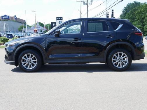 2022 Mazda CX-5 2.5 S Preferred Package