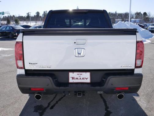 2021 Honda Ridgeline Black Edition