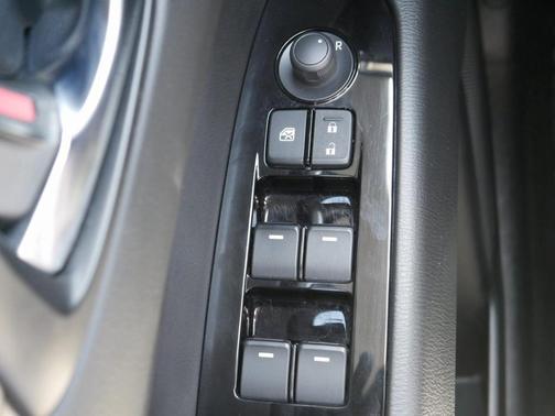 2022 Mazda CX-5 2.5 S Preferred Package