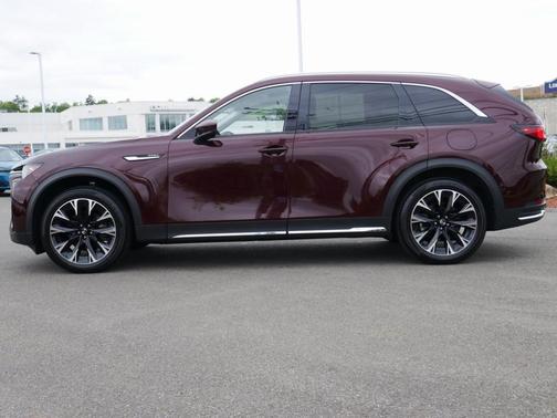 2024 Mazda CX-90 PHEV Premium Plus