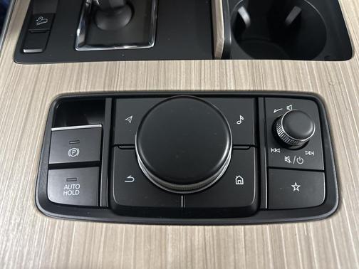2025 Mazda CX-70 PHEV Premium Package