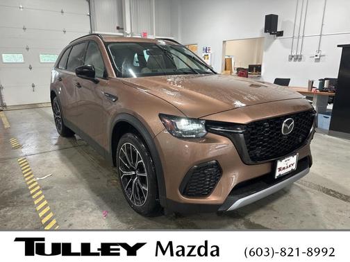 2025 Mazda CX-70 PHEV Premium Package