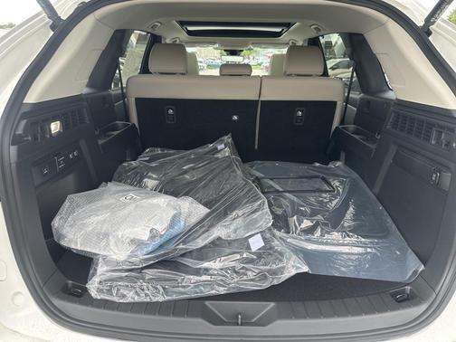 2025 Mazda CX-70 PHEV Premium Package