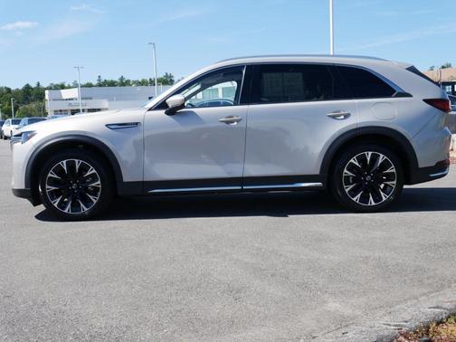2024 Mazda CX-90 Premium